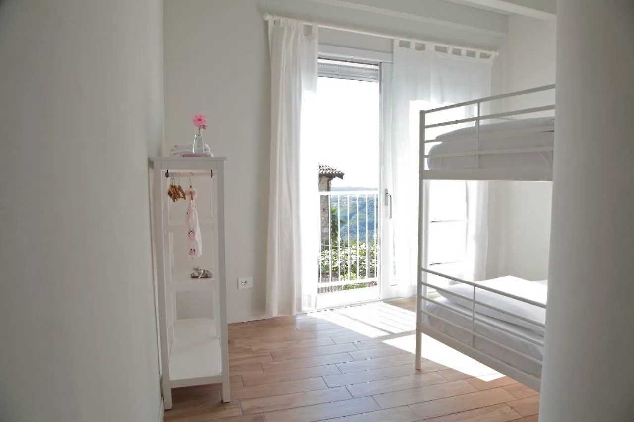 La Cornice Sul Garda - Your Home Villanuova sul clisi 0*,