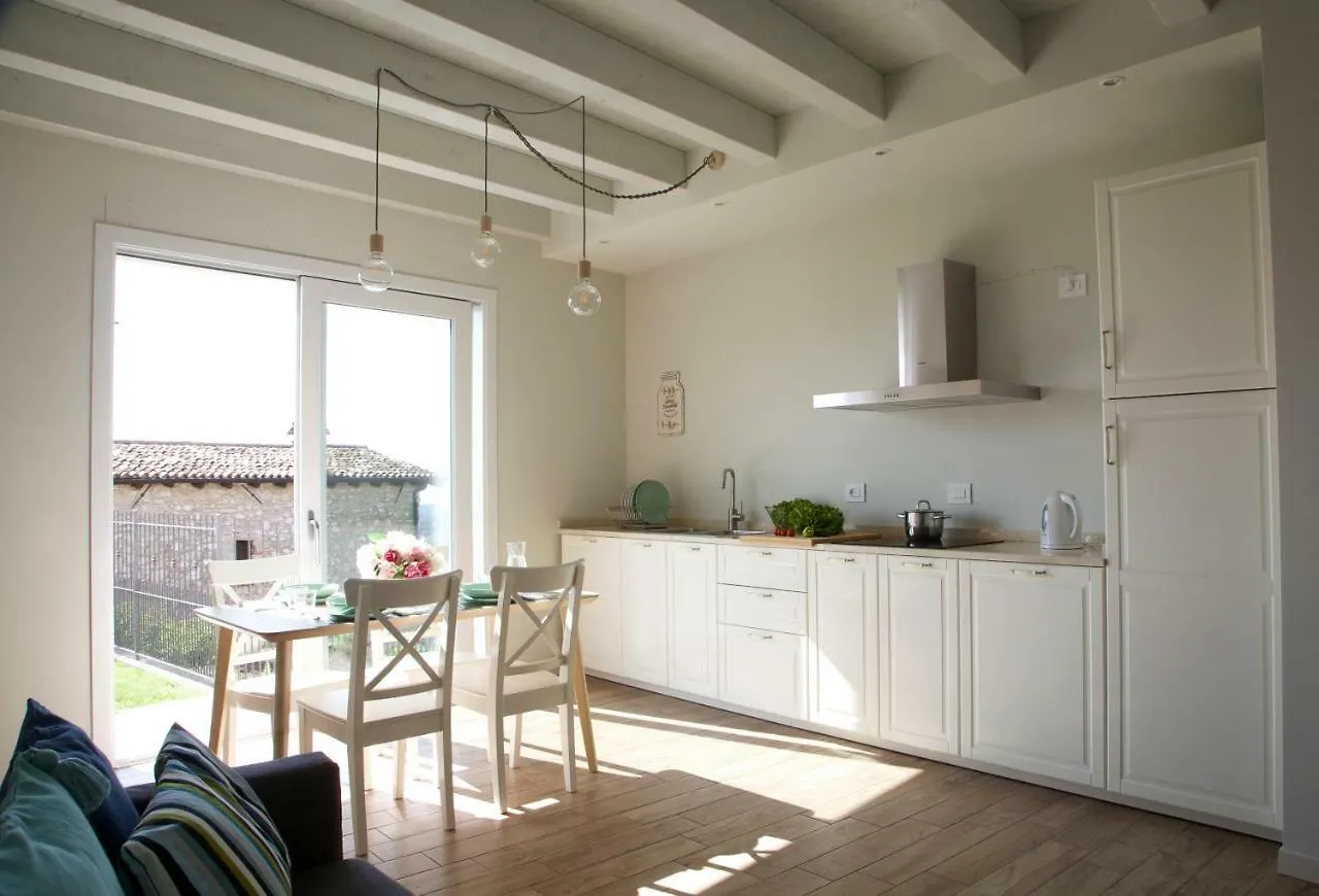 Appartement La Cornice Sul Garda - Your Home Villanuova sul clisi Italië
